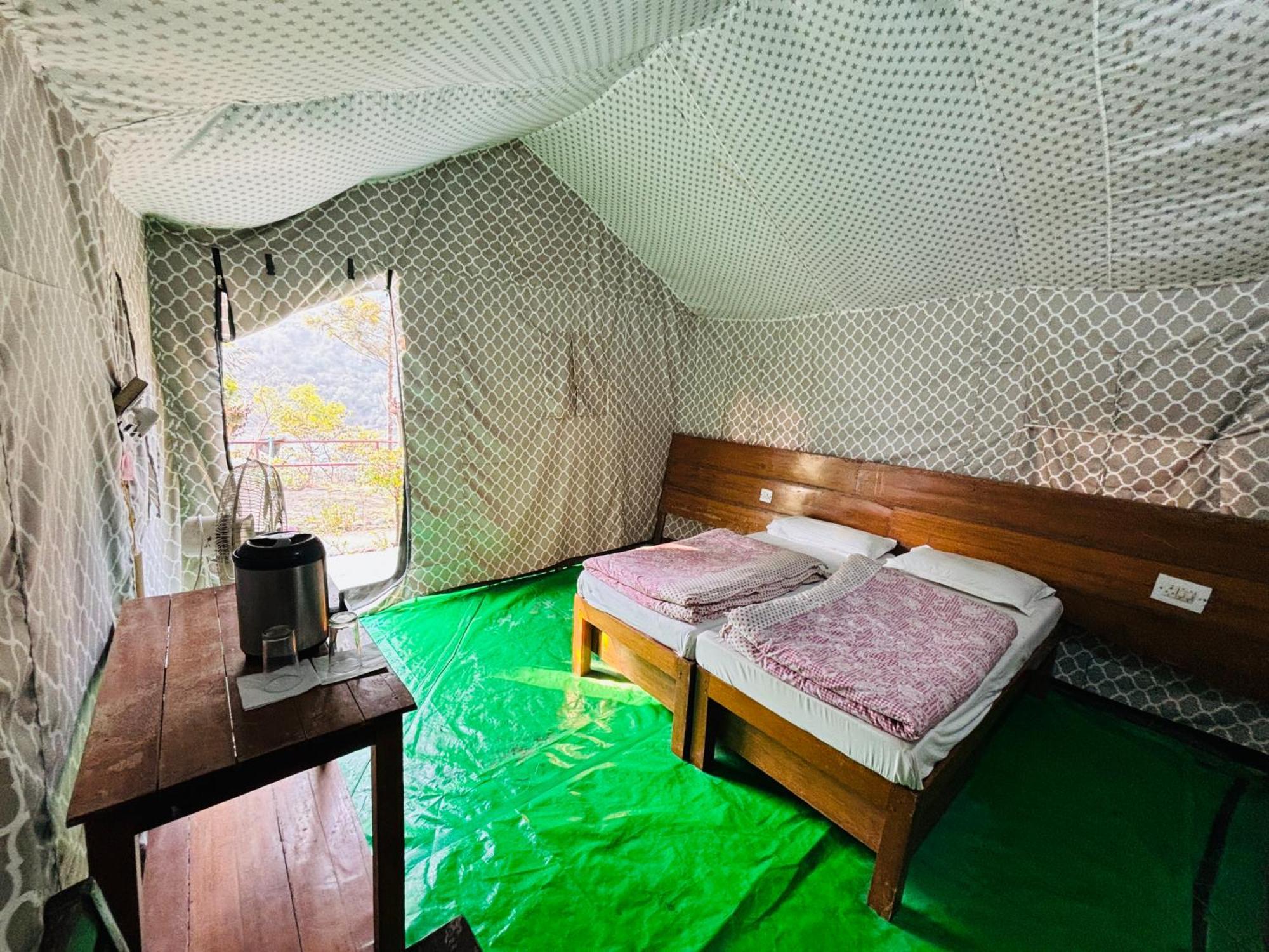 Camp High 5 Jayalgarh Hotel Dangchura Bagian luar foto
